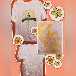 NEW vintage inspired college graphic tee